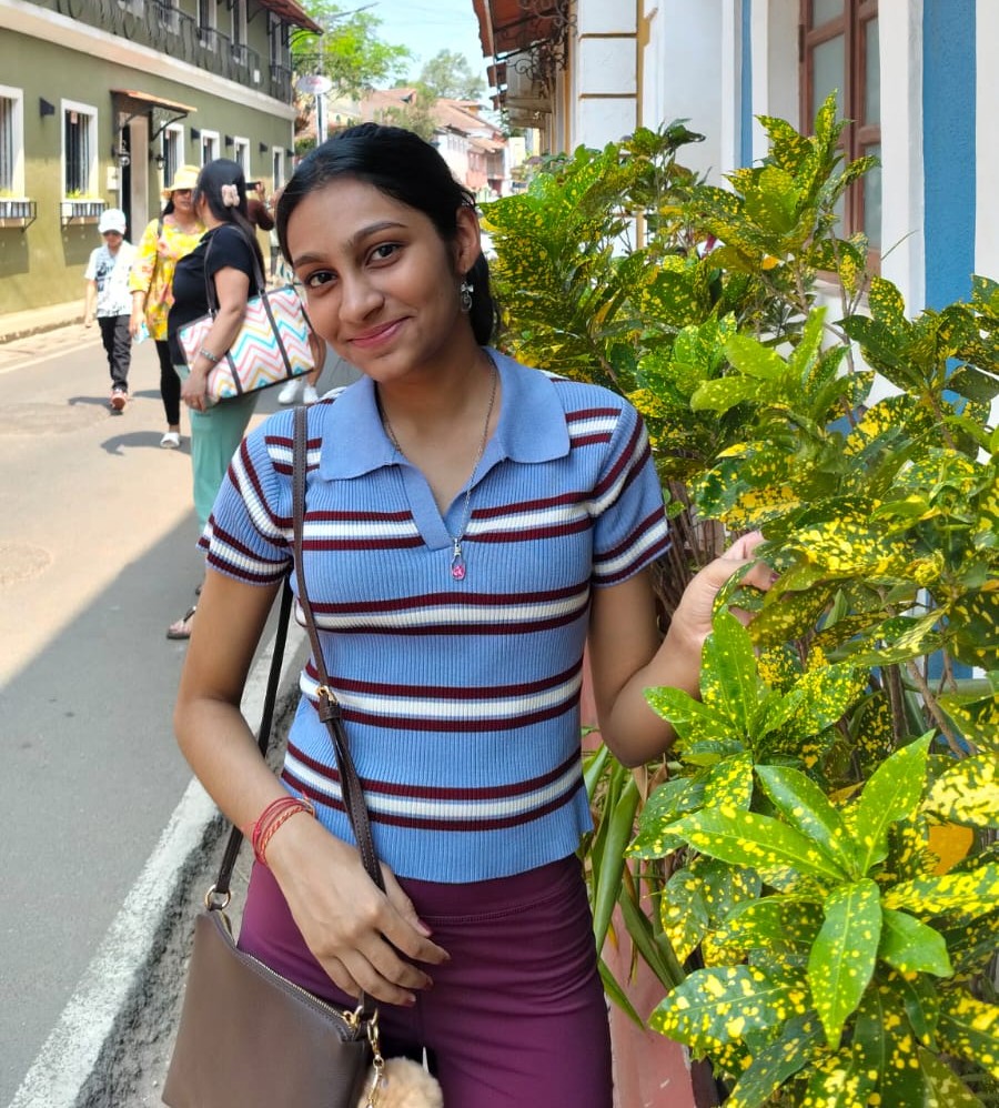 Sara Bandekar